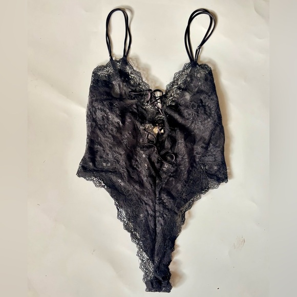 Vintage Victoria Secret Black Lace Teddy Lingerie - Picture 1 of 6